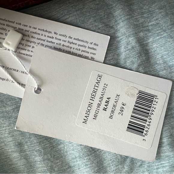 RARE AUTHENTIC MAISON HÉRITAGE COW LEATHER RED CROSSBODY PURSE ❤️ NWT !!! - Picture 7 of 15